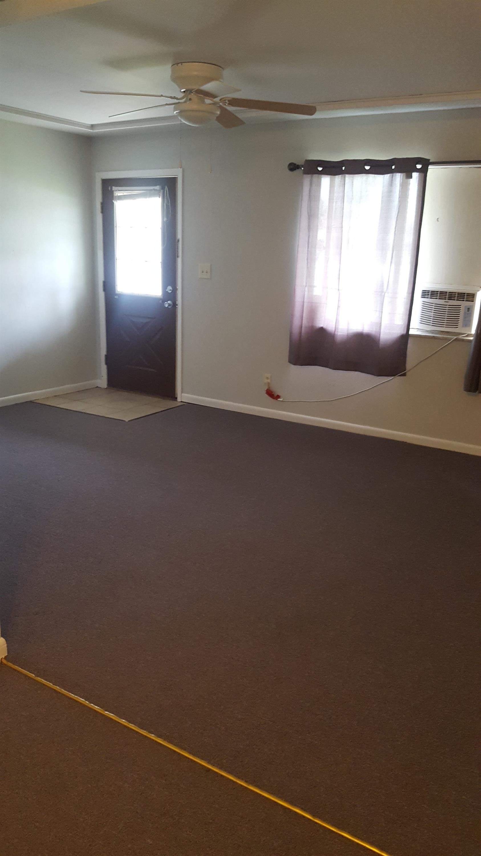 1102 N Benjamin, A-03