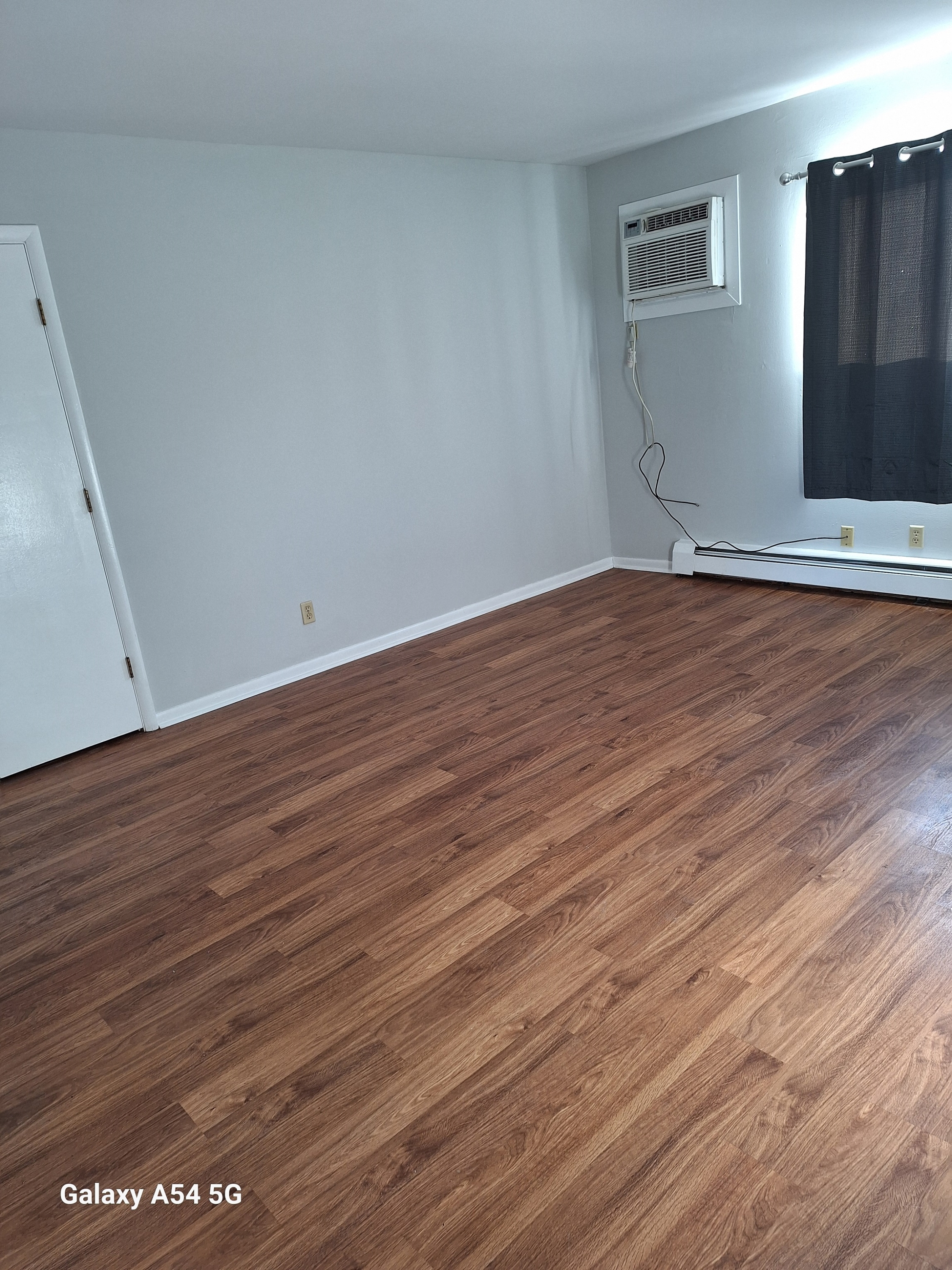 1604 N. Main St., D-04